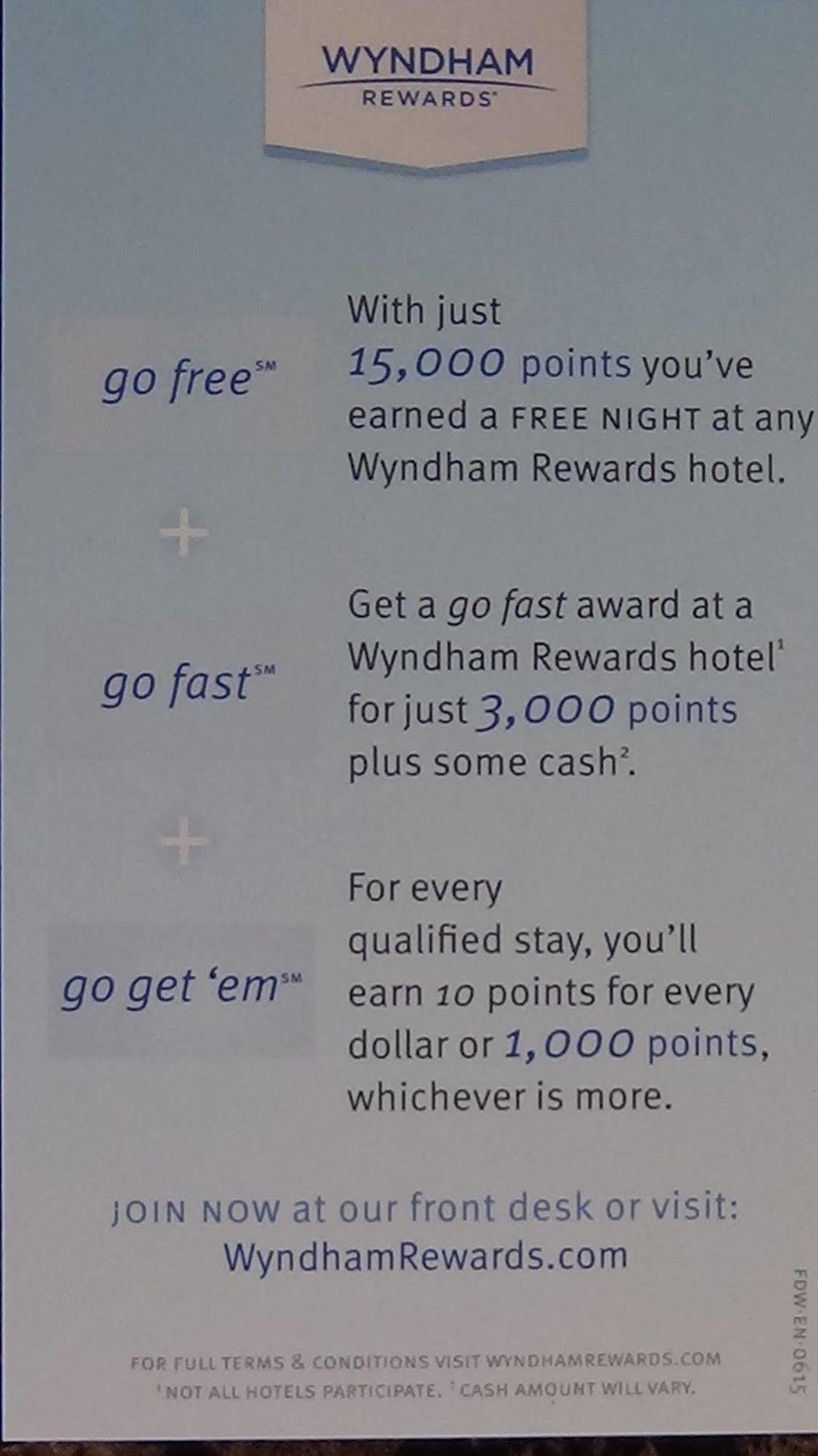 Howard Johnson By Wyndham Wichita Airport Exterior photo